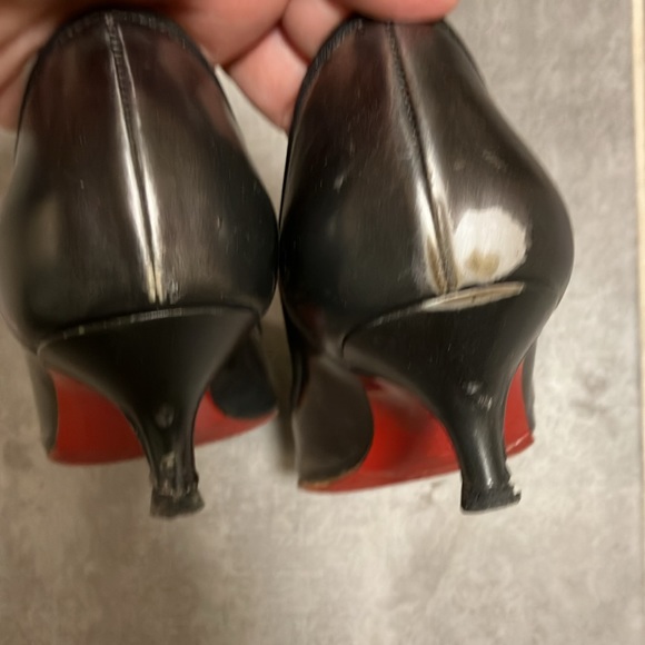 Louboutin silver shoes - Picture 5 of 5